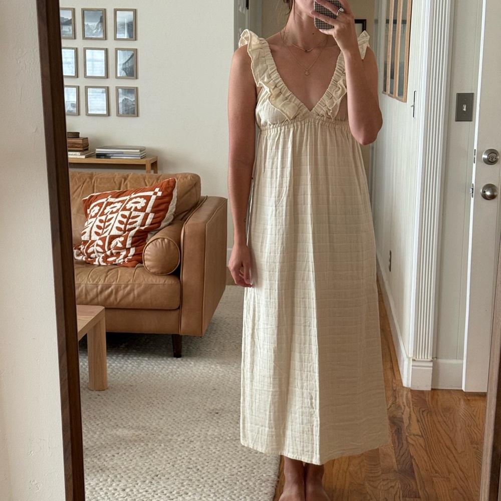Cream Sleeveless Maxi Dress